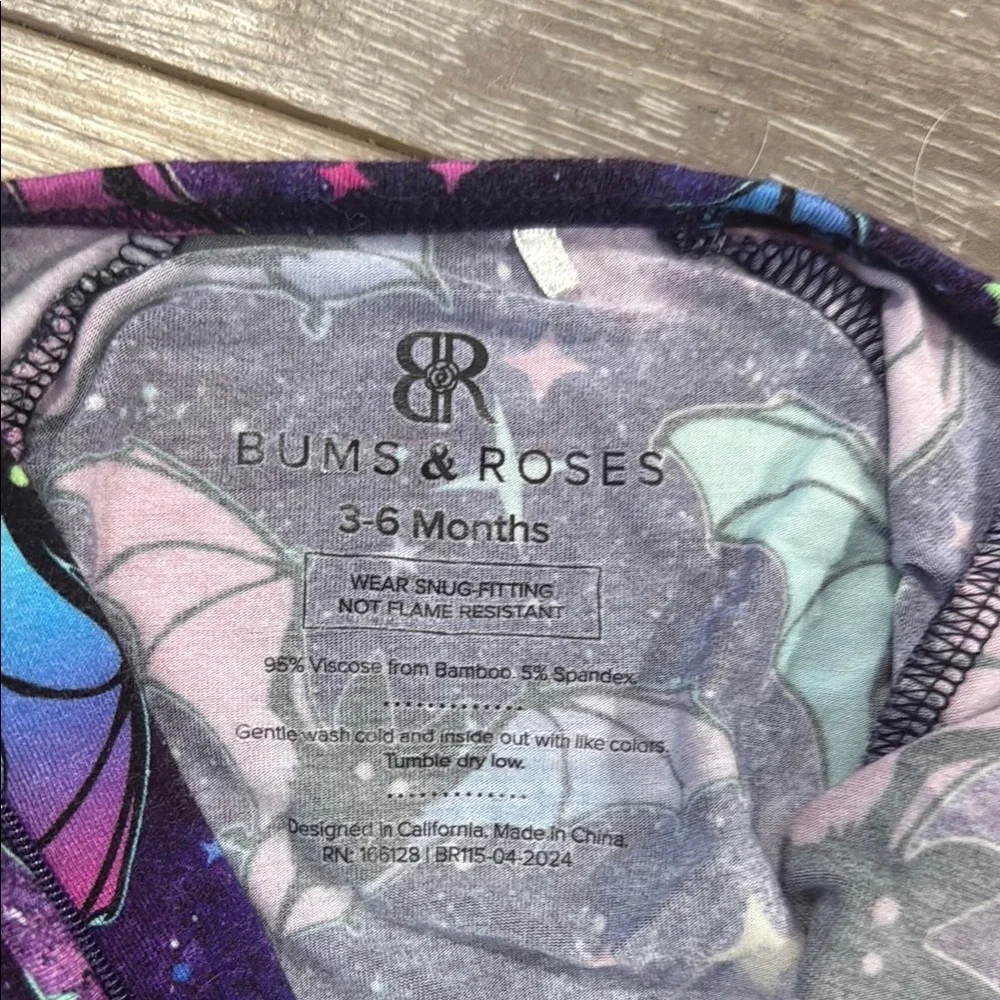 Bums & Roses Bat convertible romper - Picture 2 of 2